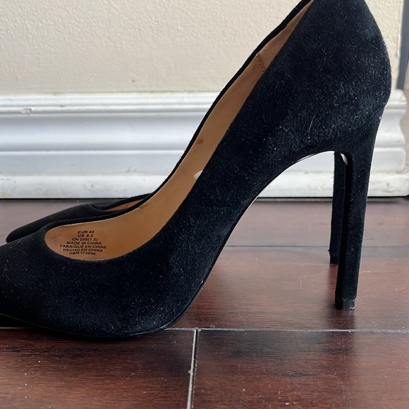 H&M | Black Classic Suede Pumps Sz 8.5M - Picture 3 of 4